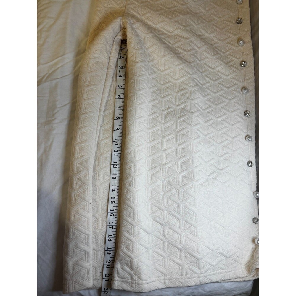 Simply Southern XXL Ivory Quilted Capri Pants Pearl Jewel Rhinestone Embellished - Picture 9 of 11